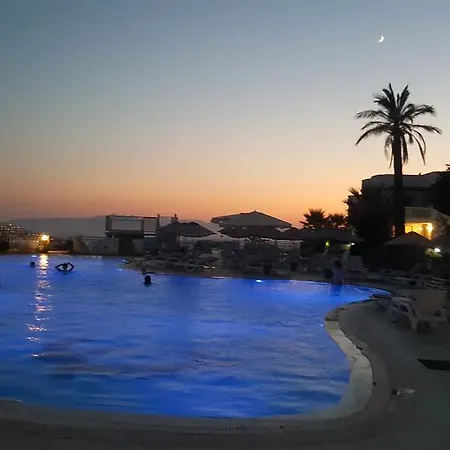 Holiday Gardens Yalıkavak
